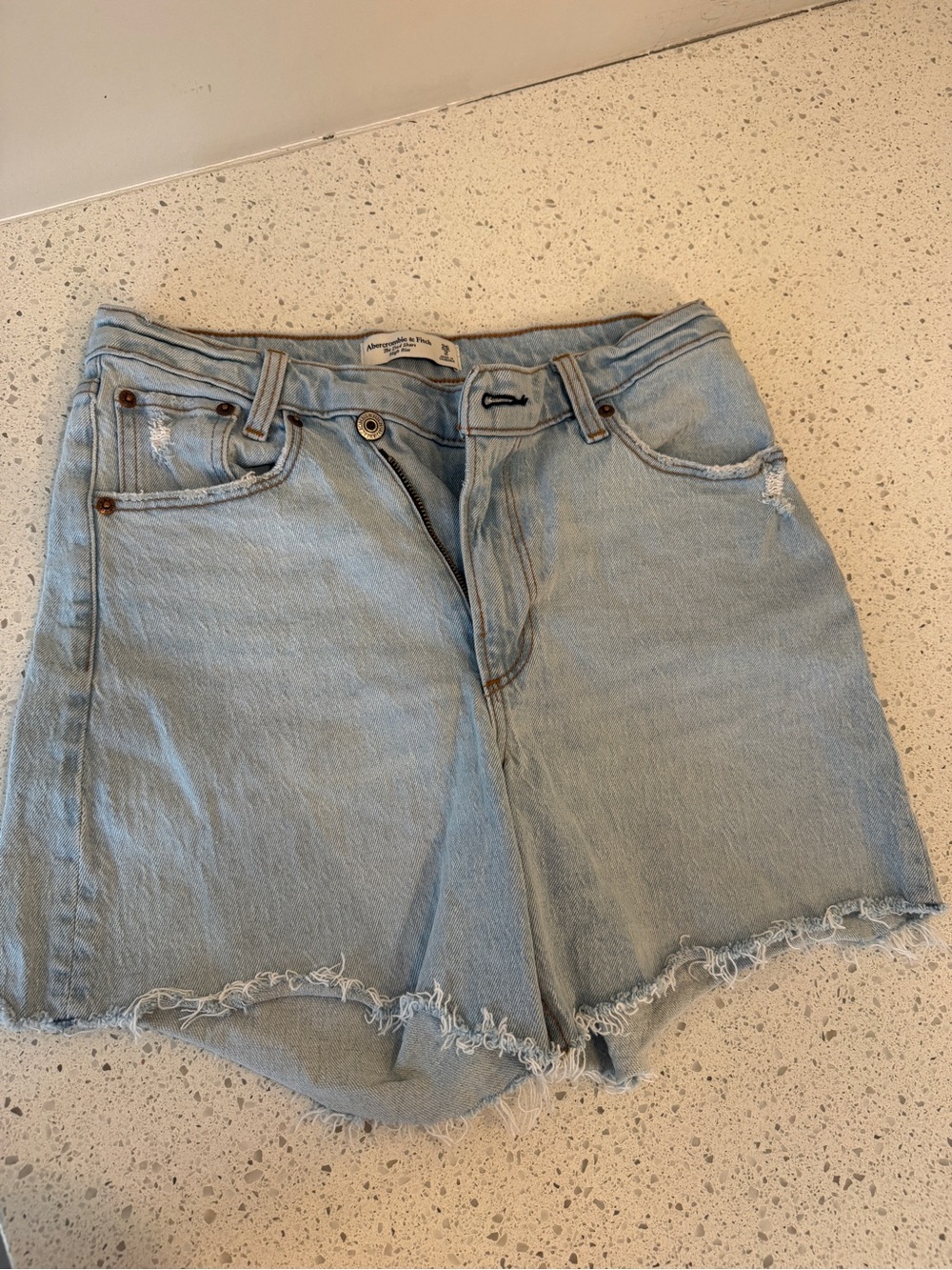 Abercrombie & Fitch The Dad Short High Rise Short